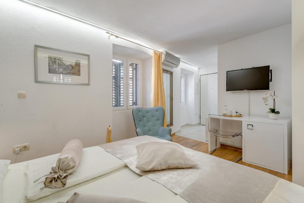 ספליט Guesthouse Imperator מראה חיצוני תמונה
