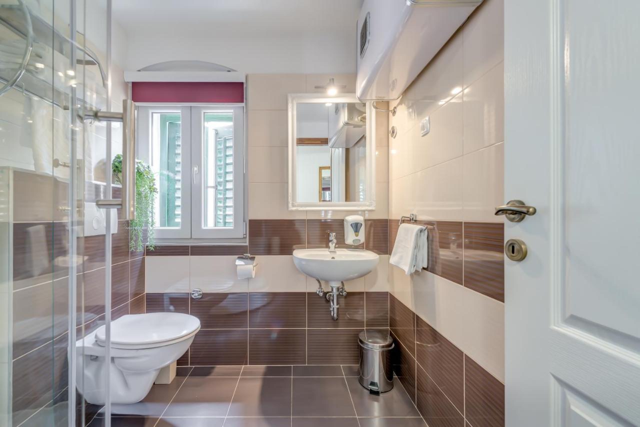 ספליט Guesthouse Imperator מראה חיצוני תמונה