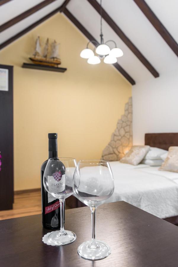 ספליט Guesthouse Imperator מראה חיצוני תמונה