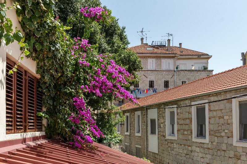ספליט Guesthouse Imperator מראה חיצוני תמונה