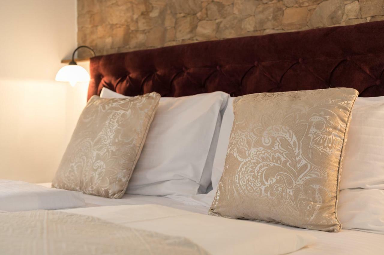 ספליט Guesthouse Imperator מראה חיצוני תמונה