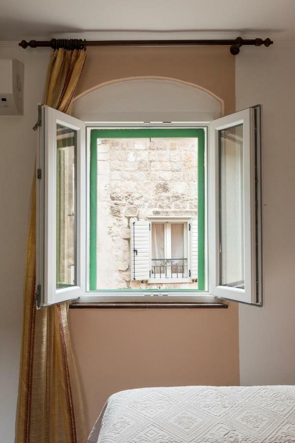 ספליט Guesthouse Imperator מראה חיצוני תמונה