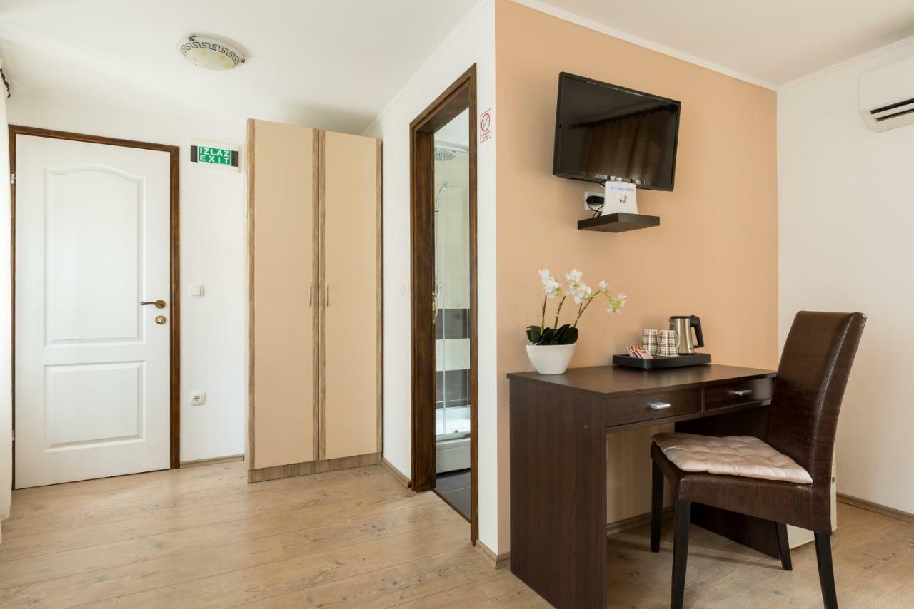 ספליט Guesthouse Imperator מראה חיצוני תמונה